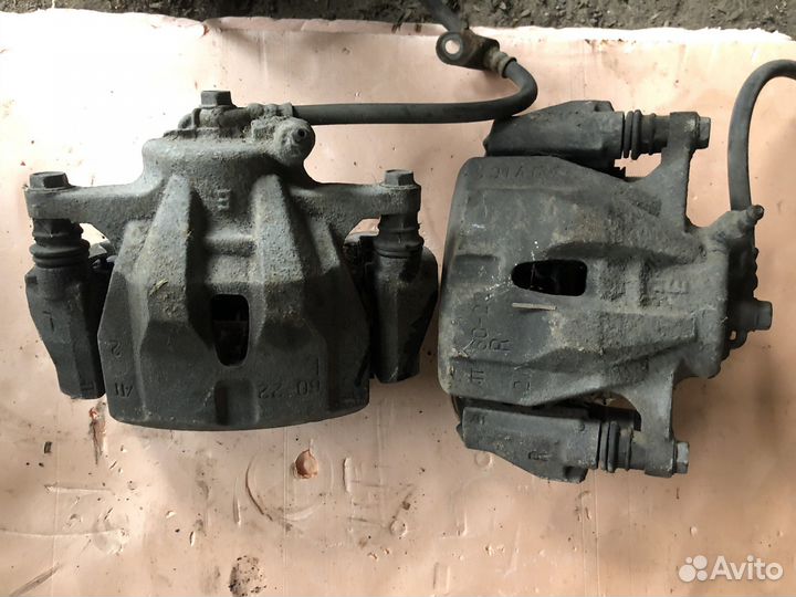 Суппорт Передний Corolla E151 E150 1ZR