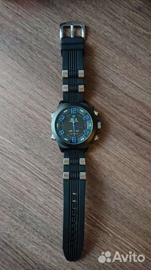 Часы электронные Weide WH-5202