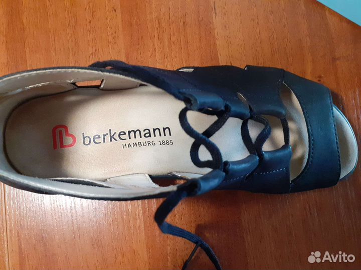 Ортопедическая обувь женская