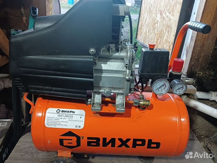 Компрессор воздушный 220в