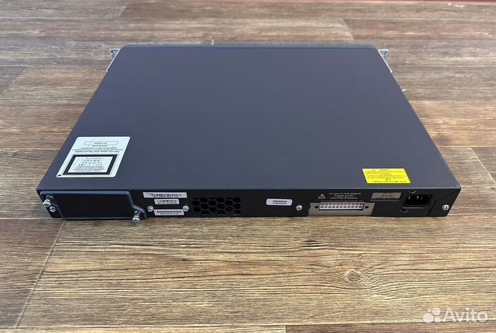 Коммутатор Cisco WS-C2960S-24PS-L гигабитный PoE