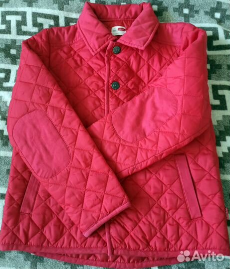 Стеганная курточка