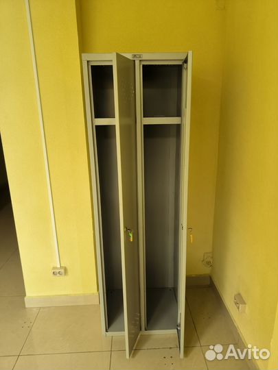 Шкаф металлический для одежды и обуви бу