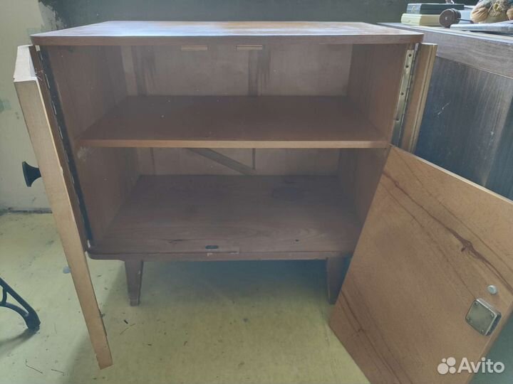 Тумбочка советская