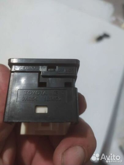 Кнопки управления зеркалами Toyota Rav 4