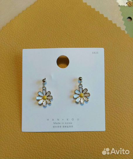 Новые серьги ромашки эмаль