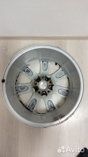 Диски литые 8.5x18/5x120 ET46 D74.1