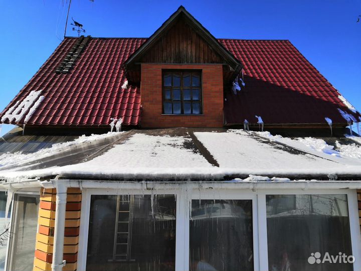 Металлочерепица коричневая 0,45 мм