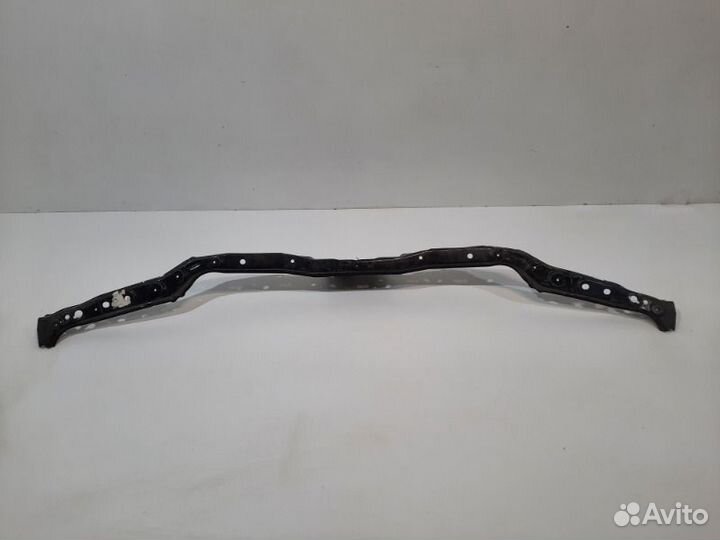 Панель передняя (телевизор) передний Nissan Almera