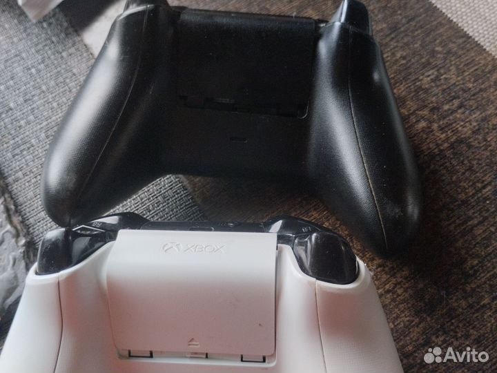 Джостик xbox one