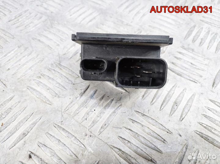 Реле свечей накала BMW F30 2,0 B47D20A 12218473750