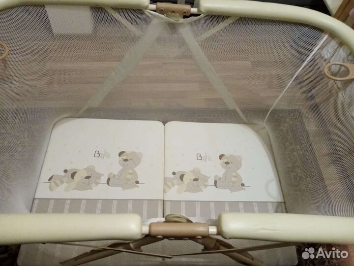 Манеж детский складной