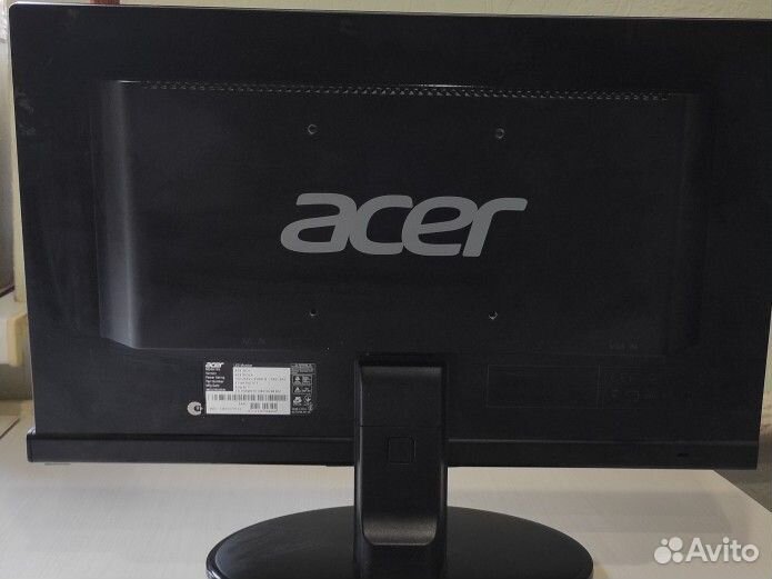 Монитор acer