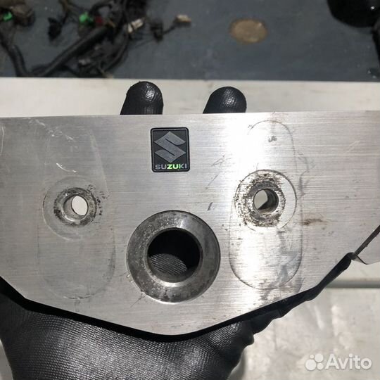 Верхняя траверса для Suzuki VZ1600 Marauder