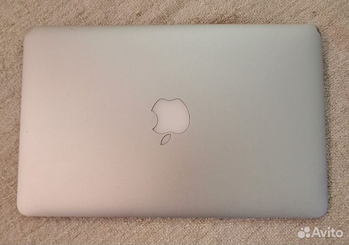 Apple MacBook Air модель: А1370