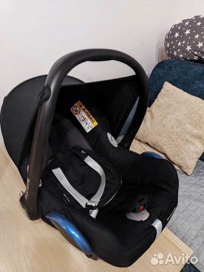 Автолюлька maxi cosi cabriofix с базой
