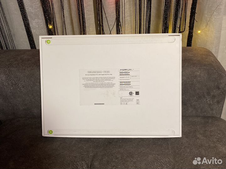 Apple MacBook Pro 16 (M2 Pro, 1TB, 16gb)