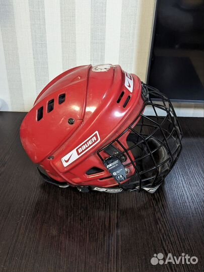 Детский хоккейный шлем Nike Bauer