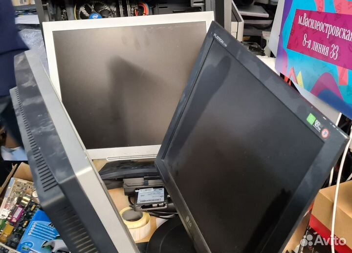 Полностью рабочие мониторы 15