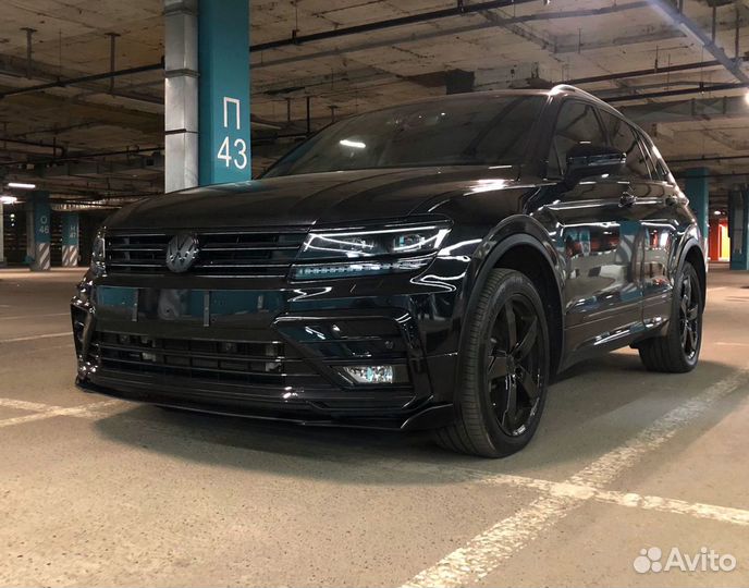 Сплиттер (юбка) переднего бампера универсальный