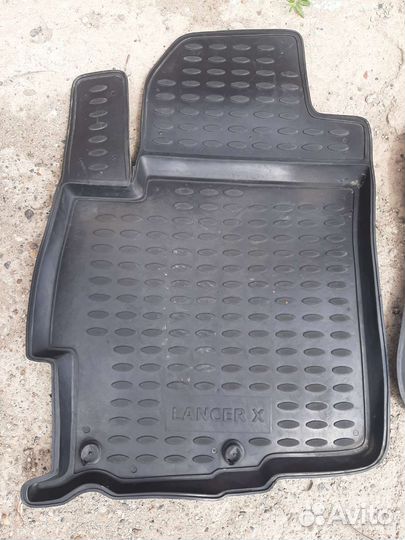 Автомобильные коврики