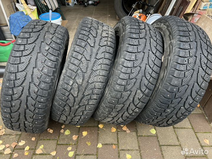 Hankook Winter I'Pike 235/60 R18 107T