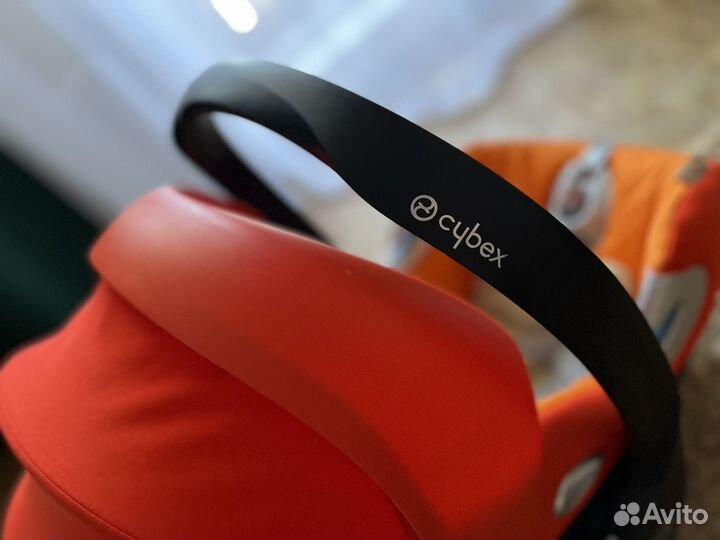Автолюлька cybex aton q с базой isofix
