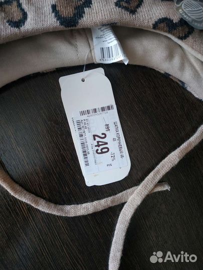 Шапка для девочки новая