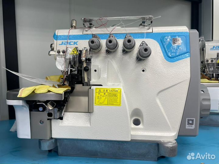 Оверлок промышленный jack E4s4