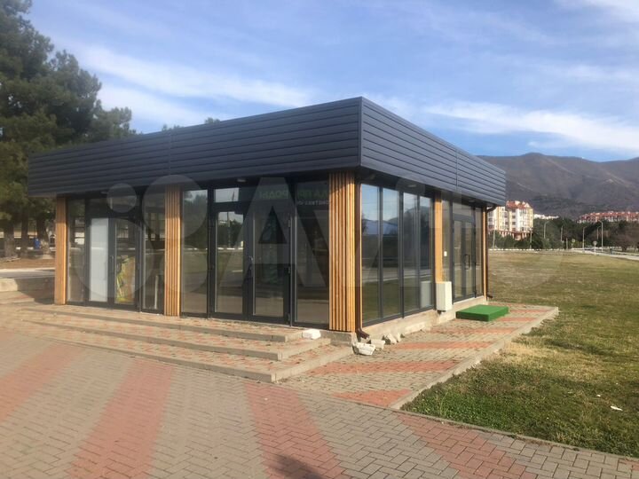 Торговая площадь, 16 м²