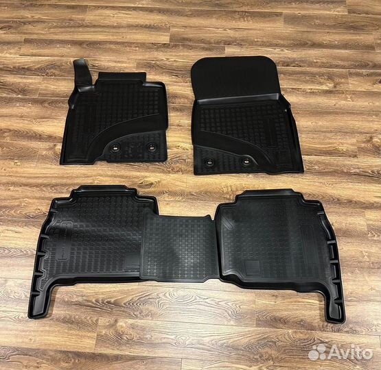 Коврики в салон Toyota LC200 оригинал (ORG)