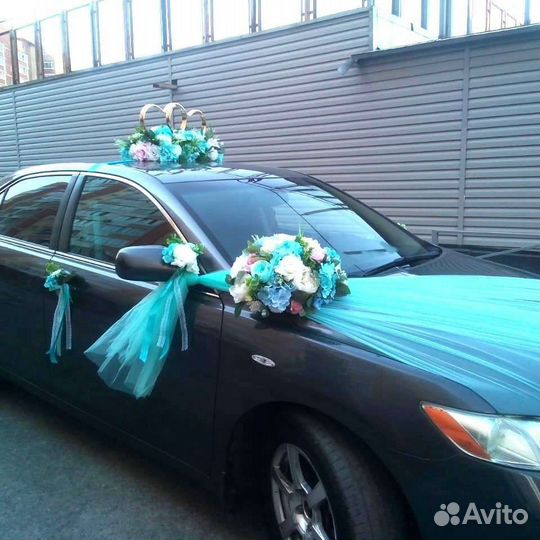 Украшение на свадебную машину
