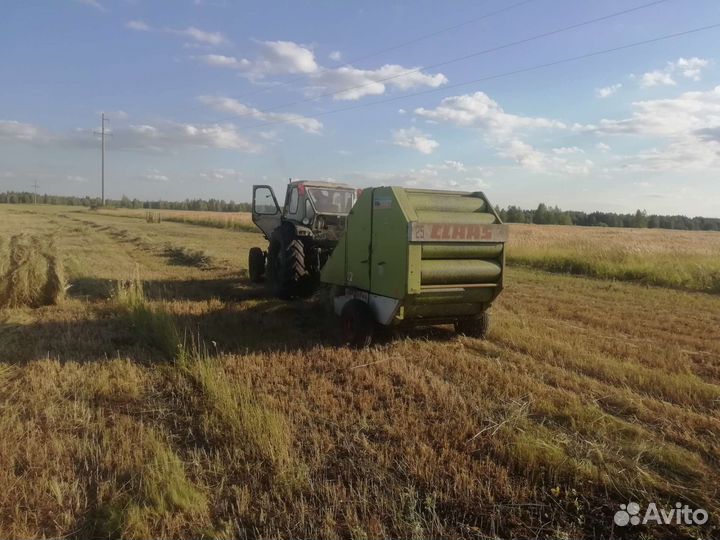 Сено в рулонах