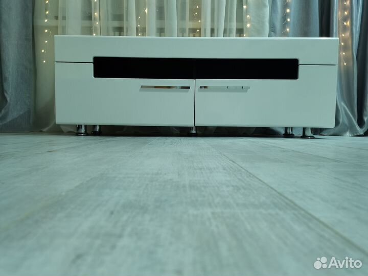 Тумба под тв