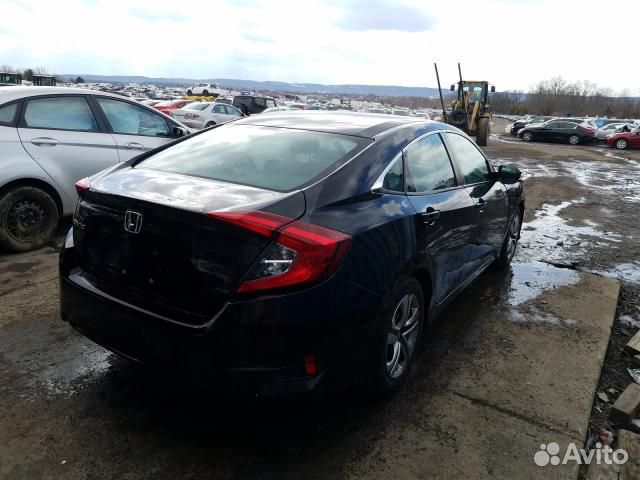 В разборе Honda Civic 2016 год