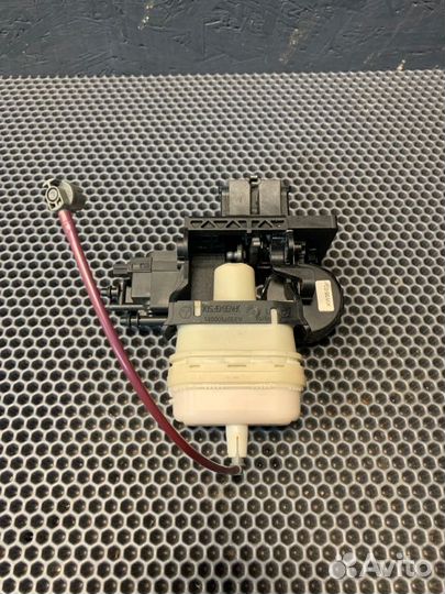 Замок багажника Mercedes-Benz Sl500 230.475 M