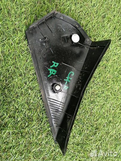 Накладка на крыло задняя правая Toyota C-Hr