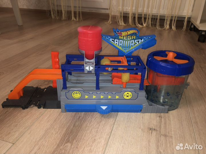 Трек хот вилс автомойка hot wheels
