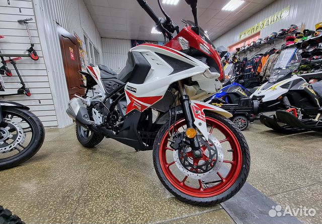 Мотоцикл RC300 storm PRO-sport (bajaj pulsar)