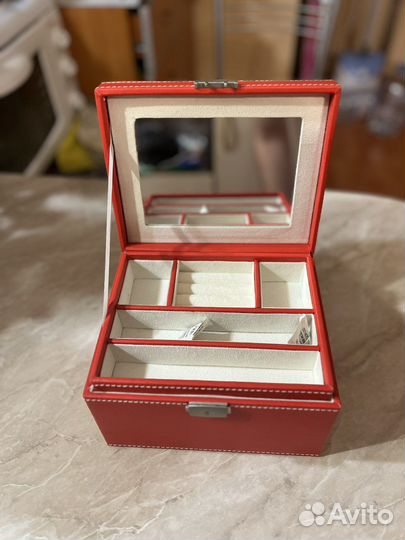 Коробка доя украшений