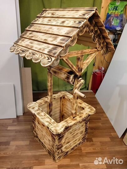 Колодец декоративный