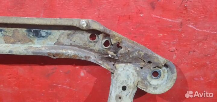 Рено логан подрамник передний Logan гнилой