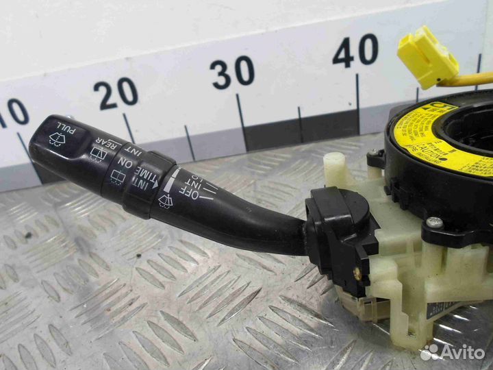 Переключатель подрулевой (стрекоза) Toyota Sequoia