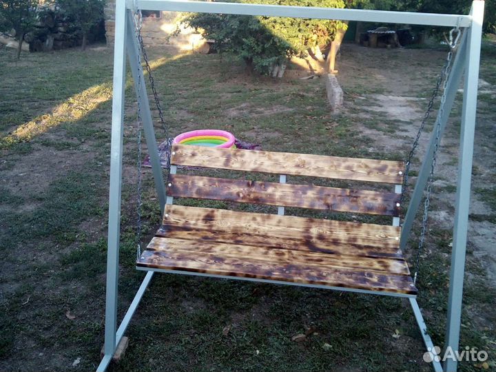 Садовая качеля