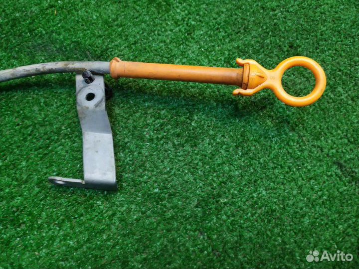 Щуп масляный Skoda Fabia 5J2 BXW 2009