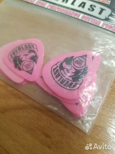 Медиаторы Ernie Ball и PRS