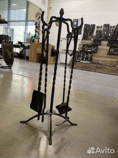 Кованый каминный набор