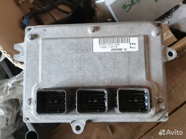 Акура мдх 2007 г блок управления двс