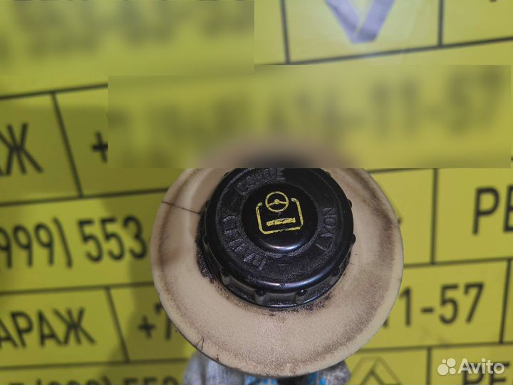 Бачок гур Renault Duster clio laguna