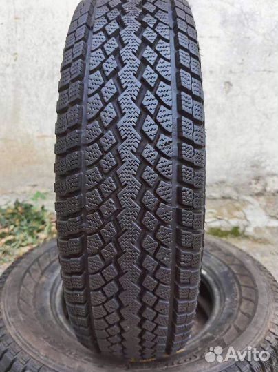 Yokohama Geolandar I/T G072 215/80 R15 102T